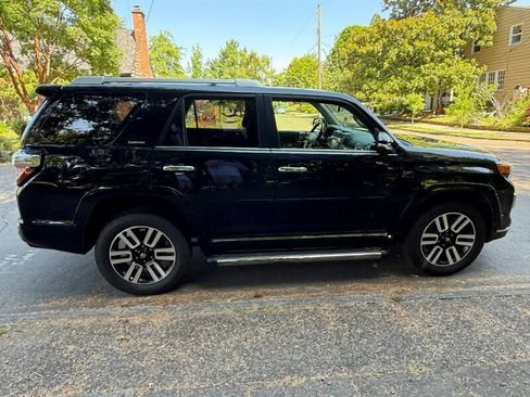 Used 2018 Toyota 4Runner Limited image 6