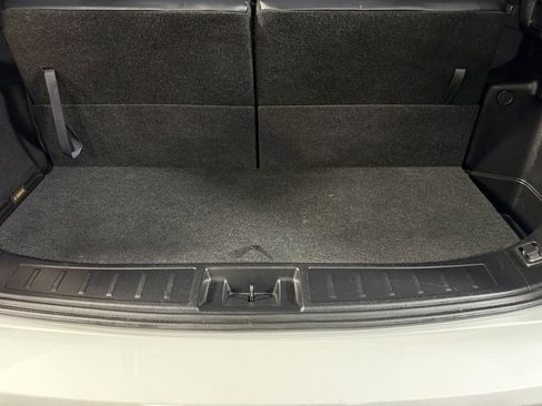 Used 2025 Mitsubishi Outlander SE image 29