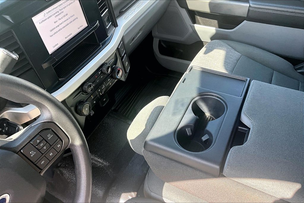 Used 2025 Ford F350 XLT AWD/4WD image 15