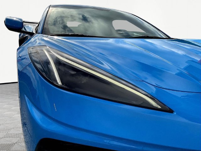 Used 2020 Chevrolet Corvette Stingray Premium Cpe w/ 3LT Preferred Equipment Group RWD image 29