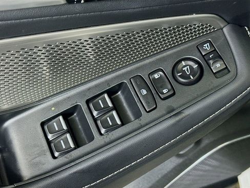 Used 2023 Acura MDX SH-AWD w/ Technology Package image 21