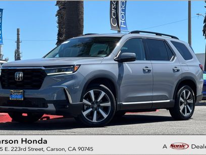 Certified 2025 Honda Pilot Touring