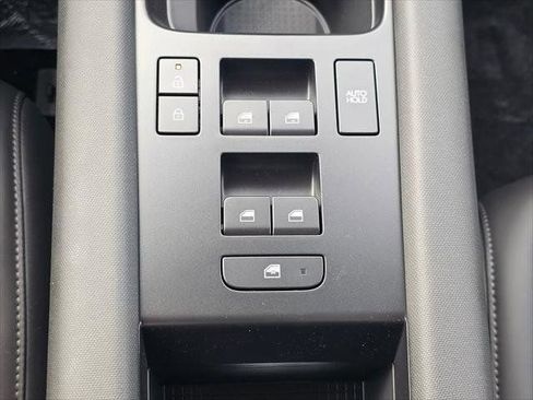 New 2025 Hyundai Ioniq 6 SEL AWD/4WD image 22