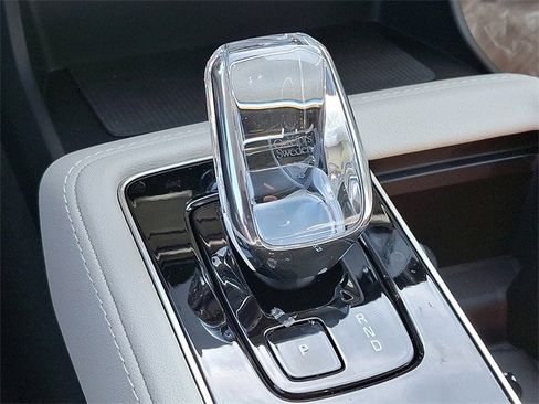 New 2026 Volvo XC90 B6 Ultra image 7