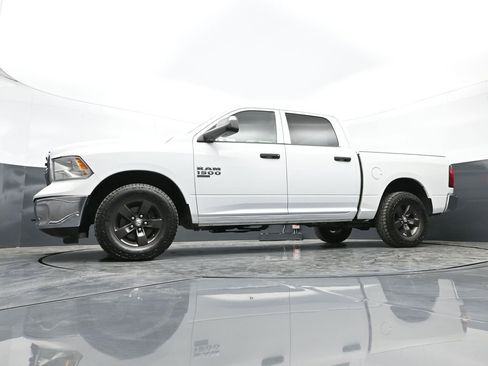 Used 2022 RAM 1500 Tradesman w/ Chrome Appearance Group AWD/4WD image 40