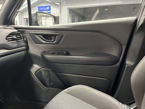 Used 2026 Subaru Forester Premium AWD/4WD image 16