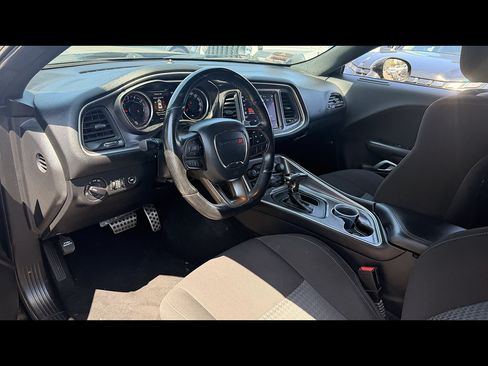 Used 2020 Dodge Challenger R/T Scat Pack RWD image 5
