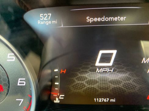 Used 2016 Dodge Charger SE image 12