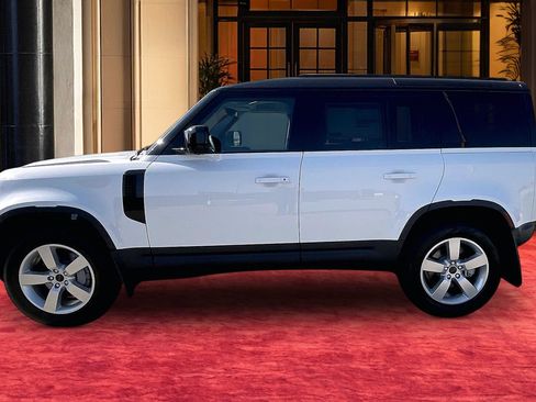 New 2026 Land Rover Defender 110 S AWD/4WD image 2