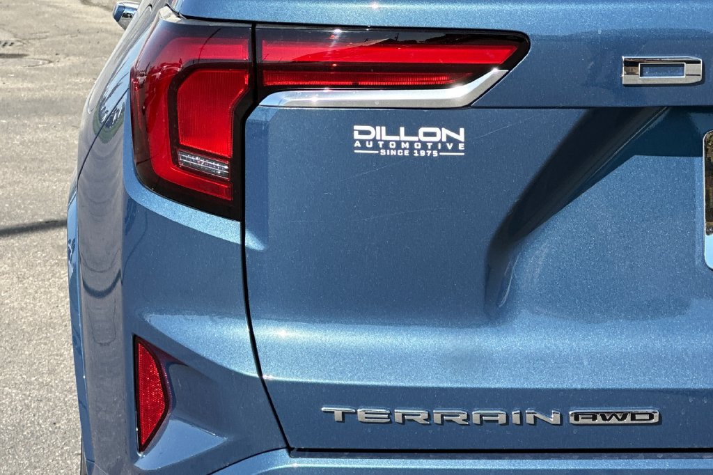 New 2027 GMC Terrain Denali AWD/4WD image 9