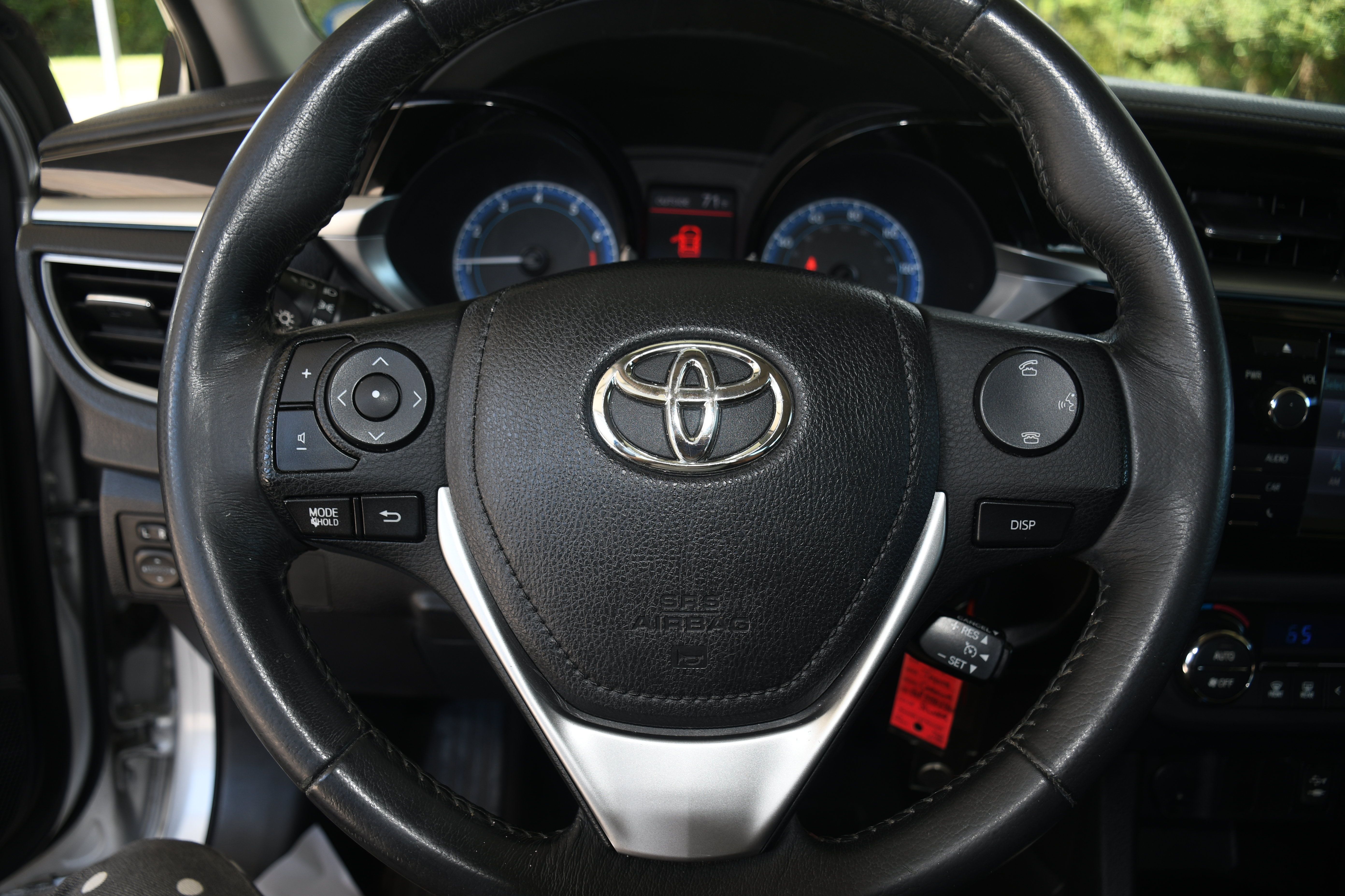 Used 2016 Toyota Corolla S FWD image 12
