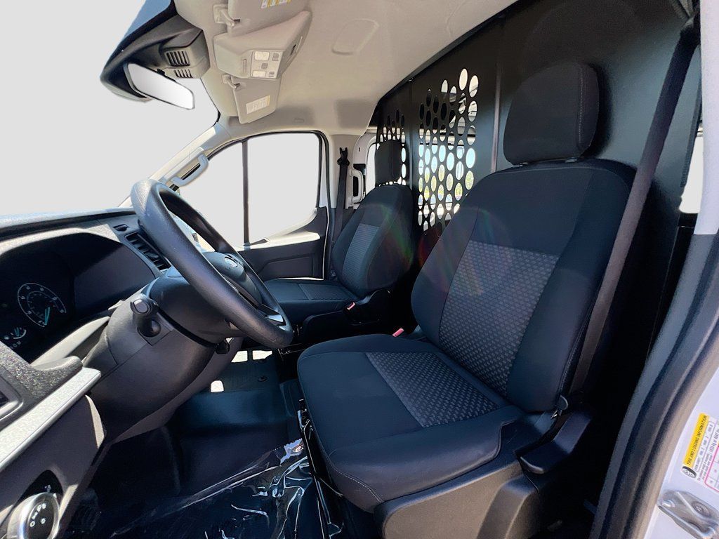 Used 2025 Ford Transit 250 Low Roof w/ Exterior Upgrade Package RWD image 19