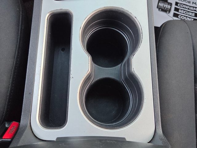 Used 2010 Dodge Challenger SE RWD image 21