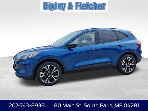 Used 2022 Ford Escape SE w/ SE Sport Appearance Package AWD/4WD image 9