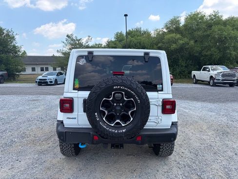 Used 2021 Jeep Wrangler Unlimited Rubicon 4xe w/ Steel Bumper Group AWD/4WD image 9