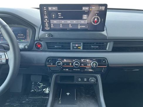 New 2026 Honda Pilot TrailSport image 8