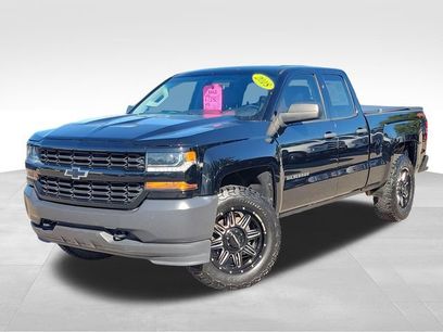 Used 2018 Chevrolet Silverado 1500 W/T w/ Black Out Edition