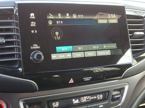 Used 2023 Honda Passport EX-L image 17