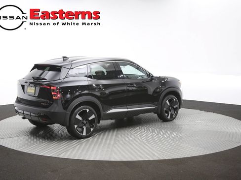 Used 2026 Nissan Kicks SR w/ SR Premium Package AWD/4WD image 44