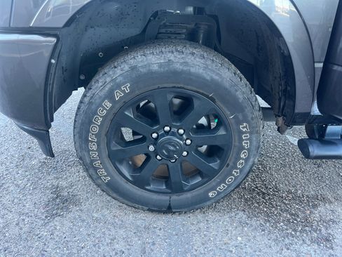 Used 2022 RAM 2500 Laramie w/ Night Edition image 25