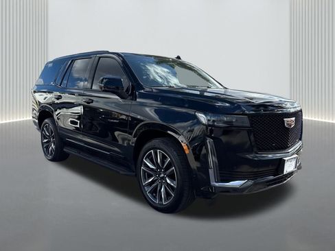 Used 2023 Cadillac Escalade Sport image 3