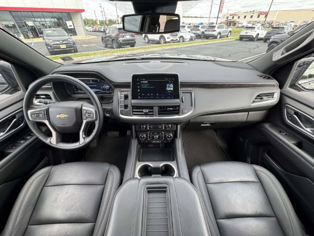 Used 2024 Chevrolet Suburban LT AWD/4WD image 44