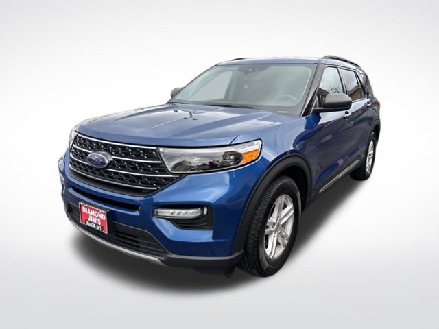 Used 2021 Ford Explorer XLT w/ Equipment Group 202A AWD/4WD image 3