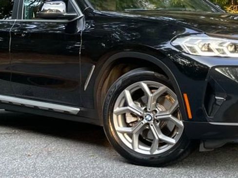 Used 2023 BMW X4 xDrive30i w/ Convenience Package image 7