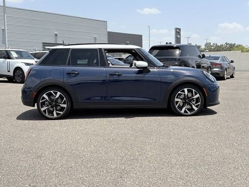 Used 2025 MINI Cooper S FWD image 5