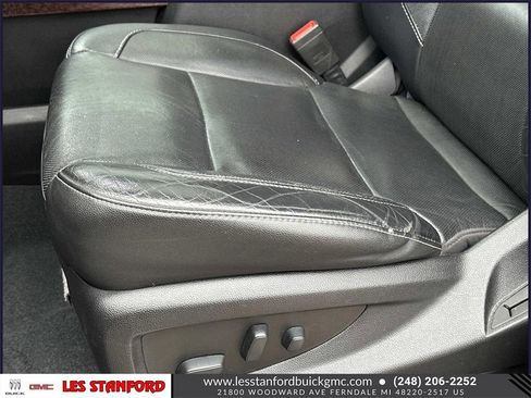 Used 2019 GMC Yukon SLT w/ Premium Edition image 19