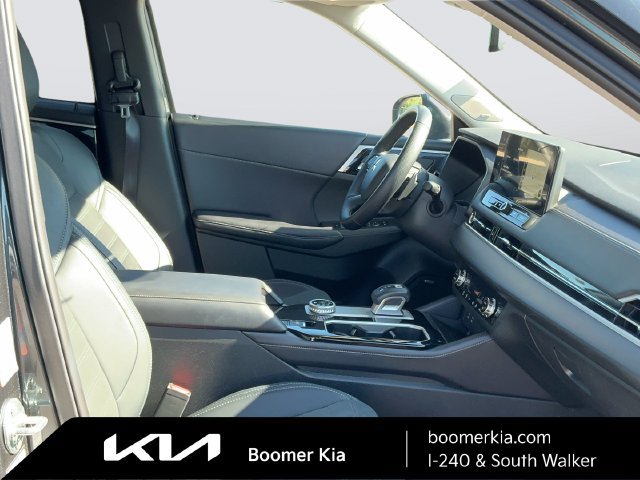 Used 2025 Mitsubishi Outlander SE AWD/4WD image 11