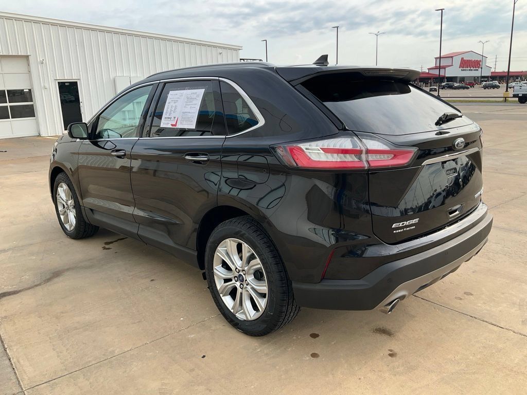 Used 2020 Ford Edge Titanium w/ Cargo Accessory Package FWD image 36