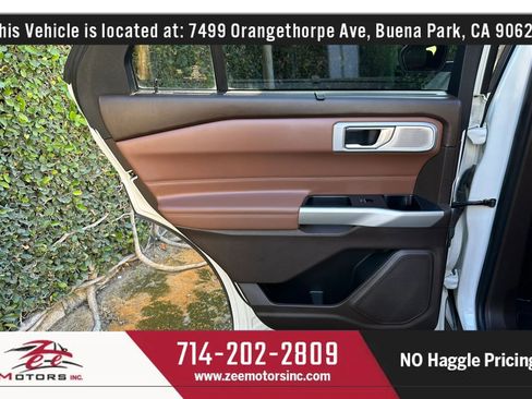 Used 2021 Ford Explorer King Ranch w/ Premium Technology Package image 56