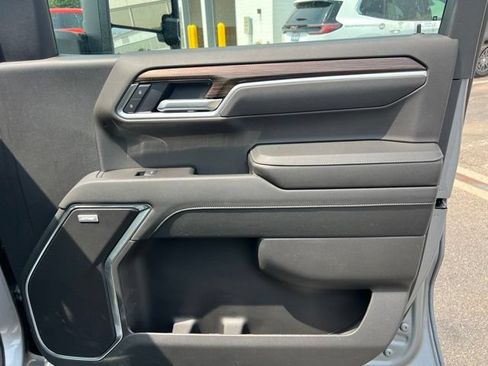 Used 2025 Chevrolet Silverado 1500 RST w/ All Star Edition Plus AWD/4WD image 12