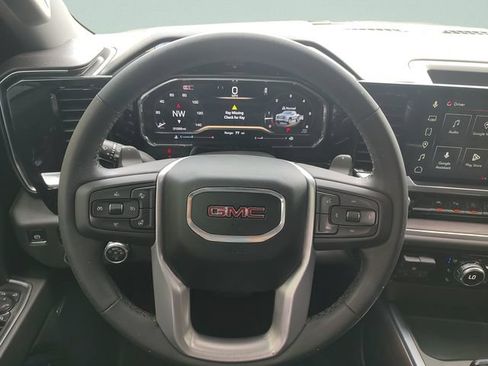 Used 2024 GMC Sierra 1500 SLT AWD/4WD image 11