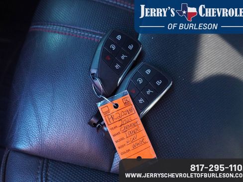 Used 2023 Chevrolet Tahoe RST image 11