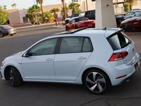 Used 2020 Volkswagen GTI SE FWD image 16