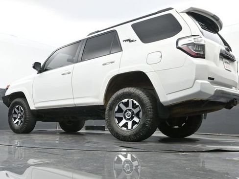 Used 2019 Toyota 4Runner TRD Off-Road Premium image 10