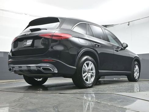 Used 2025 Mercedes-Benz GLC 300 image 37