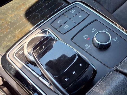 Used 2019 Mercedes-Benz GLE 43 AMG 4MATIC Coupe image 21