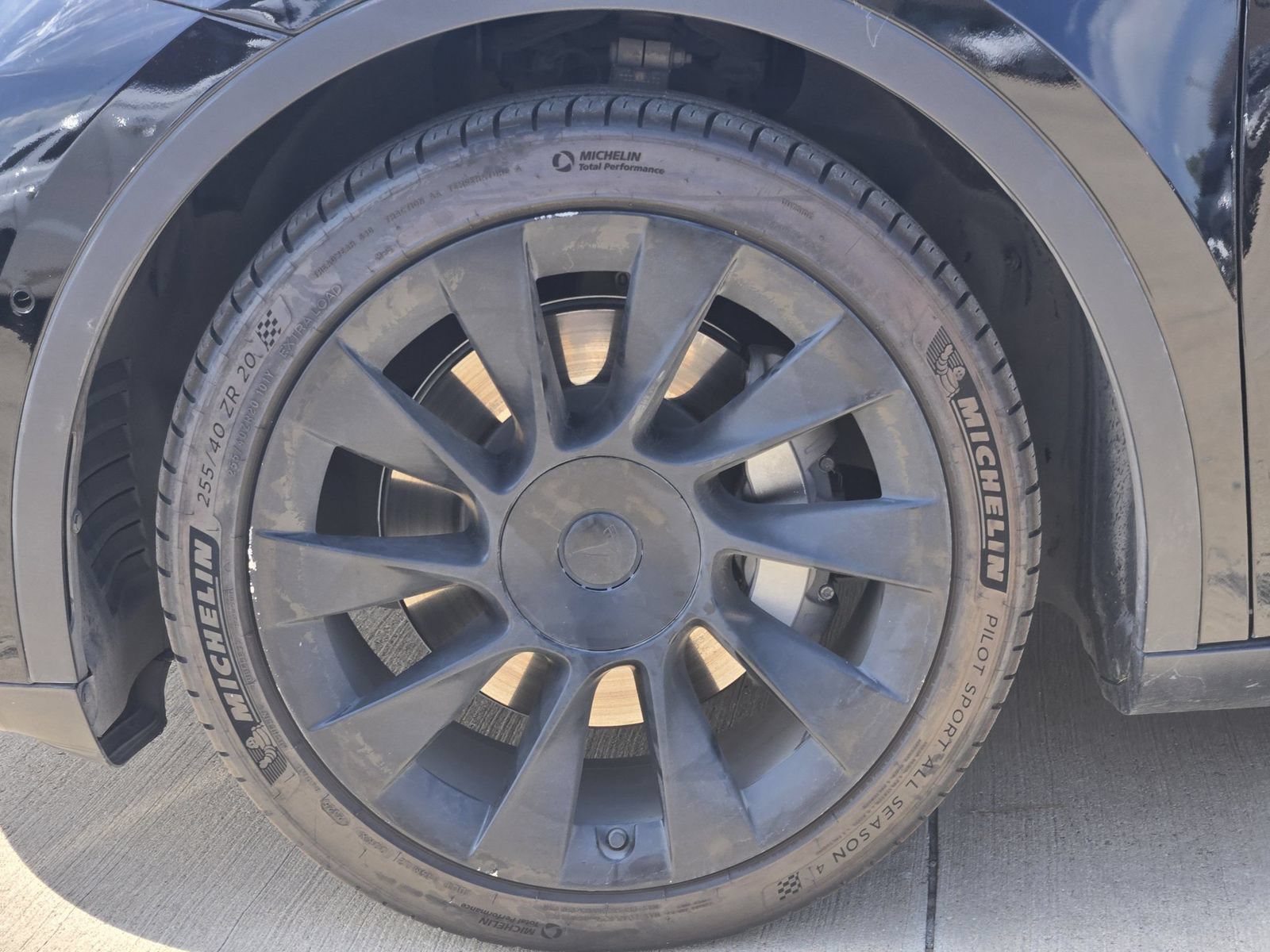 Used 2021 Tesla Model Y Long Range AWD/4WD image 10