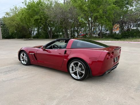 Used 2011 Chevrolet Corvette Grand Sport w/ Preferred Equipment Group image 8