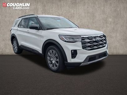 New 2026 Ford Explorer Active w/ Active Comfort Package