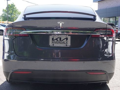 Used 2020 Tesla Model X Long Range AWD/4WD image 13