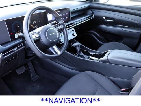 Used 2025 Hyundai Tucson SEL FWD image 4
