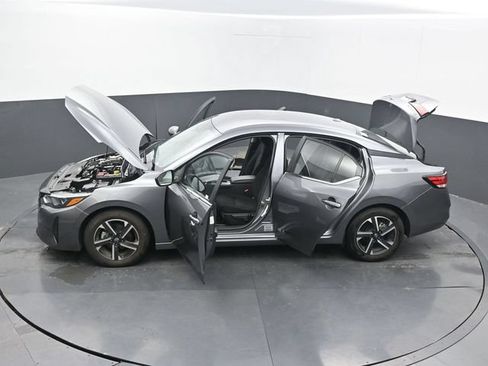 Used 2024 Nissan Sentra SV FWD image 71
