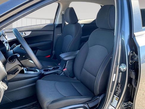 Used 2024 Kia Forte LXS w/ LXS Technology Package image 23