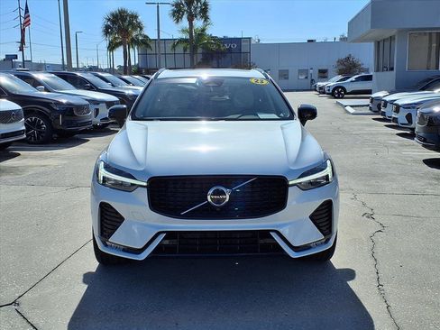 Certified 2023 Volvo XC60 B5 Plus image 2