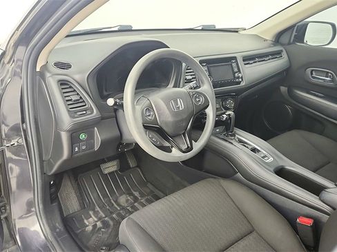 Used 2016 Honda HR-V LX image 14