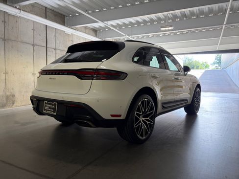 Used 2023 Porsche Macan AWD/4WD image 10